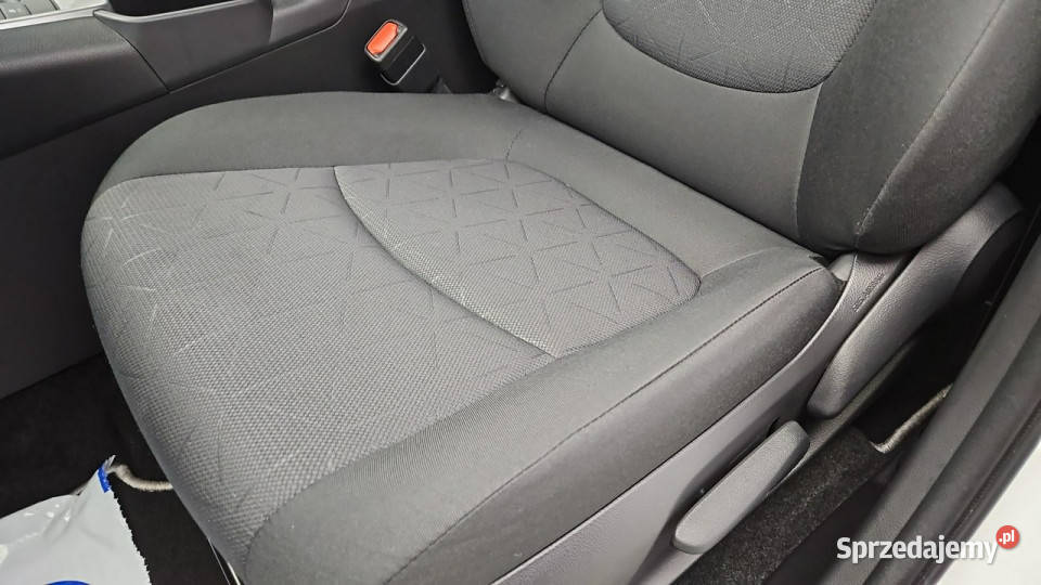 Toyota RAV4 Hybrid Comfort 4x2 Z Polskiego 2487cm3 Samochody osobowe Warszawa sprzedam