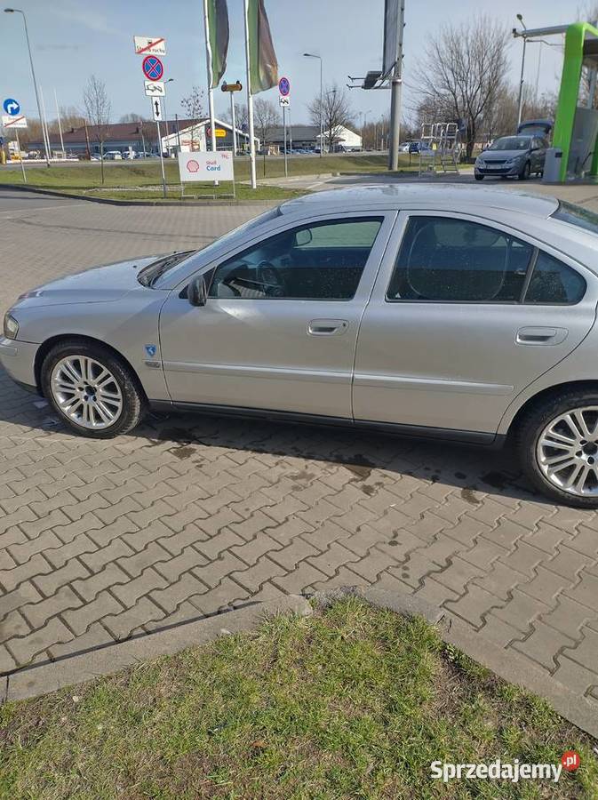 Volvo S60 23 T5 250 Rok produkcji 2001 S60 Warszawa