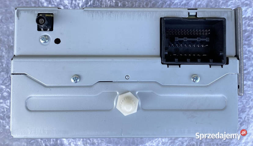 Radio CD 300 plus wyświetlacz z Astra J Sochaczew sprzedam