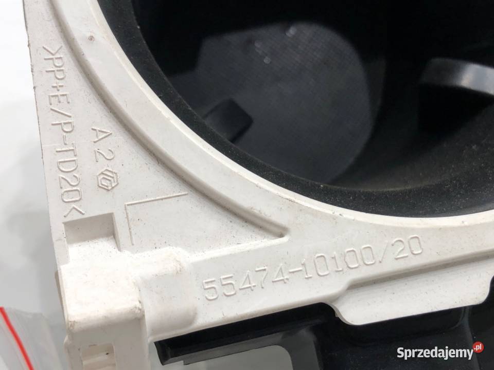 UCHWYT NA NAPOJE TOYOTA CHR Hatchback KUBKI