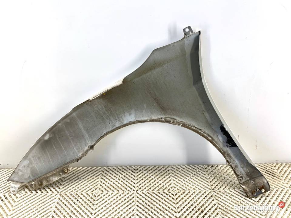 BŁOTNIK PRAWY PRZÓD HYUNDAI i40 Hatchback CREAMY sprzedam