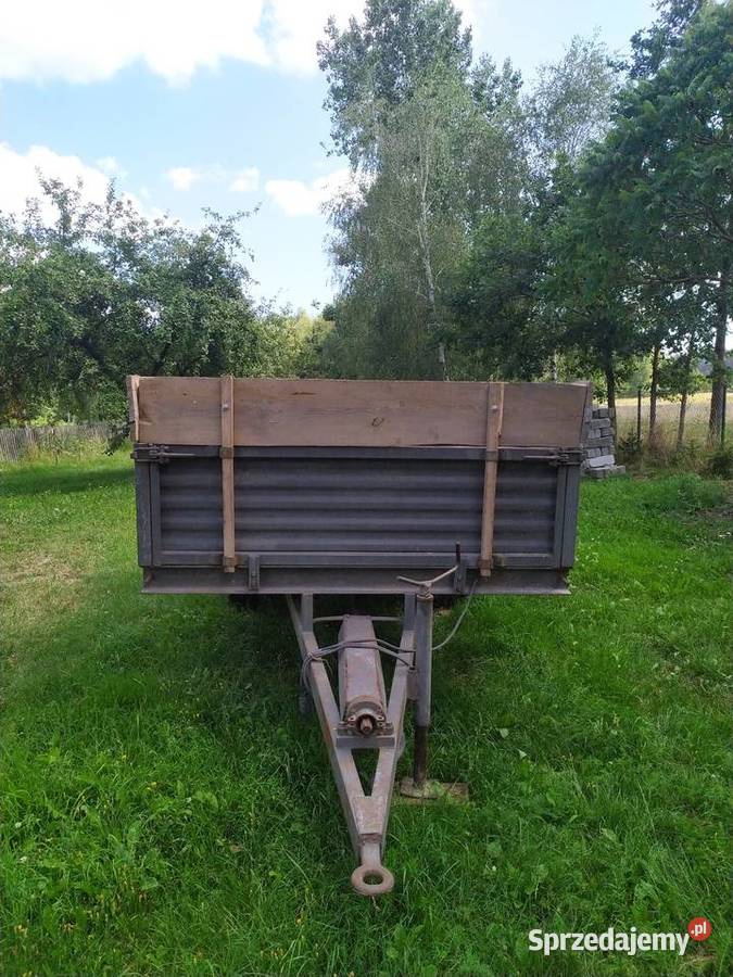 Rozrzutnik jednoosiowy obornika