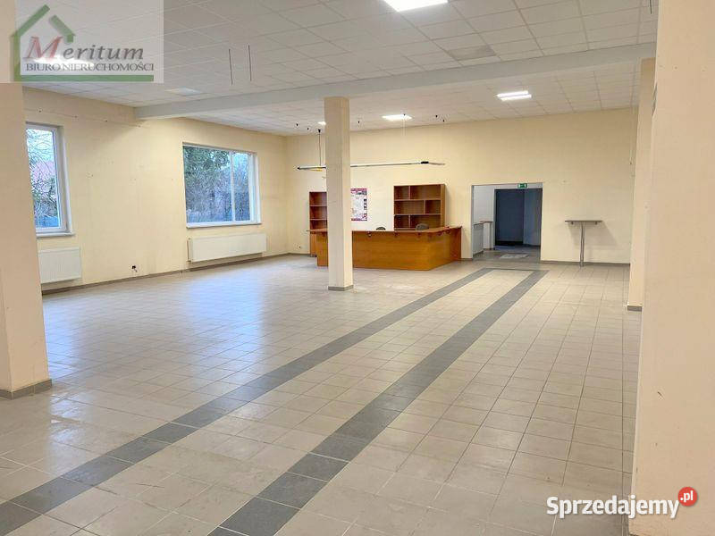 Lokal Krosno 327 metrów