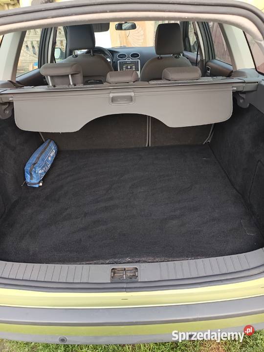 Ford Focus MK2 16 benzyna 115 klima hak 1600cm3 Mława
