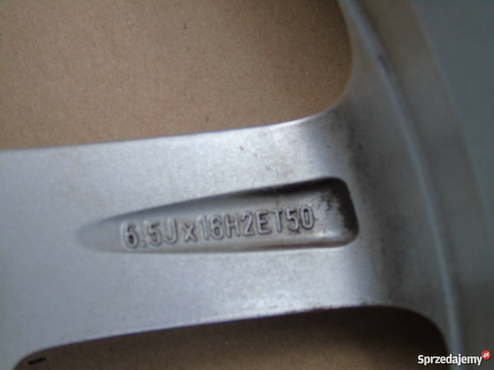 Sprzedam felgi aluminiowe oryginalne do VW Seat wielkopolskie Konin