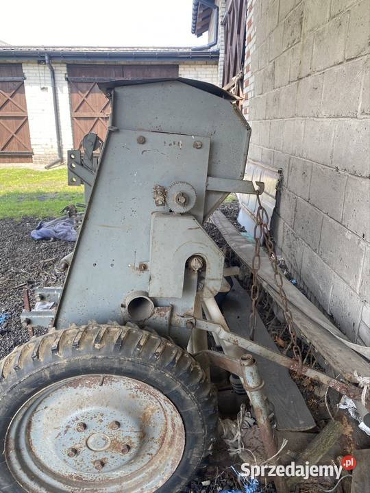 Siewnik do zboża nieuszkodzony Strych