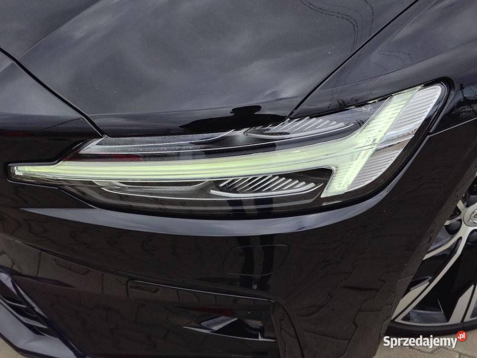 Volvo V60 2023r Salon Kam 360 Harman Kardon Ele