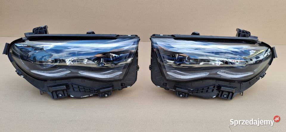 EKLASA W214 MASKA BŁOTNIK LEWY PRAWY REFLEKTOR Pozostałe Bieleń