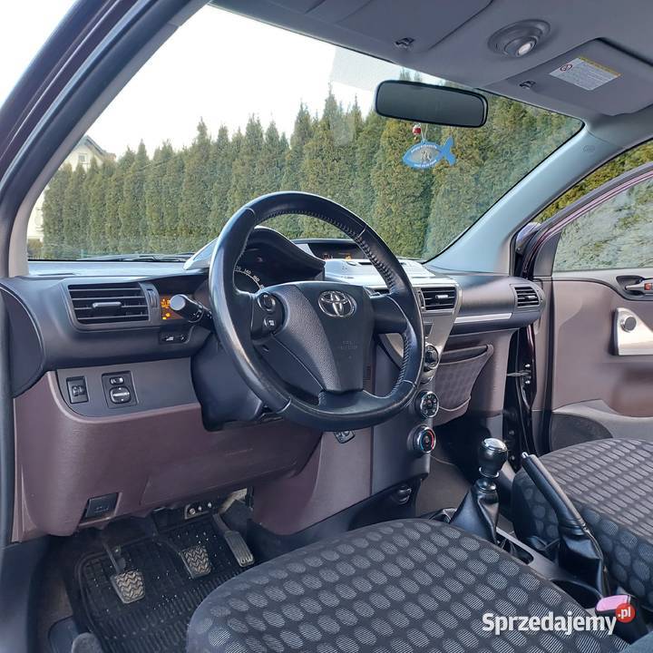Toyota IQ2011rKLIMA87 BenzynaŁadnaBEZ RDZY4l100 Przemyśl
