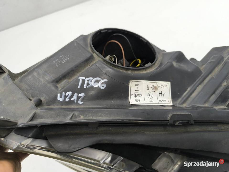 LAMPA LEWY PRZÓD UK MERCEDES ECLASA W212 22CDI wielkopolskie