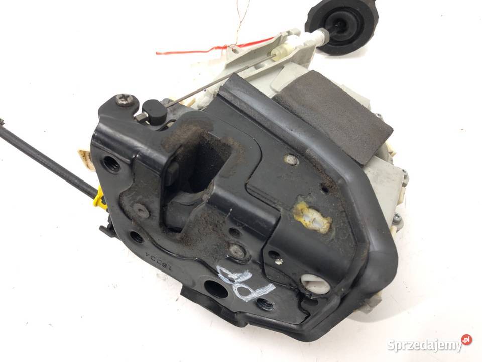 ZAMEK DRZWI PRAWY PRZÓD AUDI A1 8X Hatchback