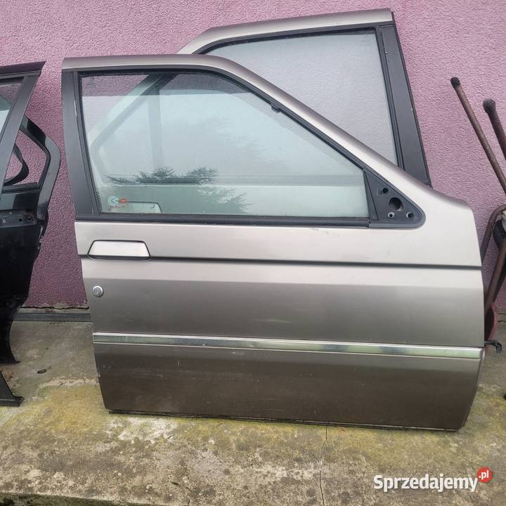 Alfa Romeo 164 FL164 Super różne części sprzedam Radom