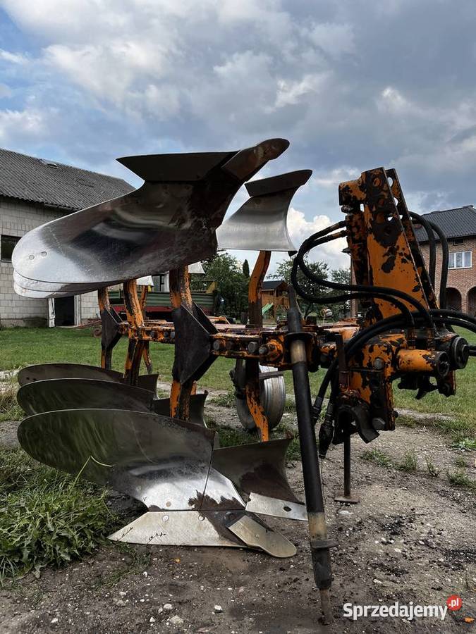 Pług obrotowy Kuhn Huard 3 skibowy