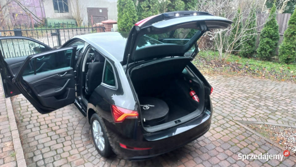 koda Scala REZERWACJA LPG 10 TSI 110 Kierownica aluminiowe felgi Gdańsk