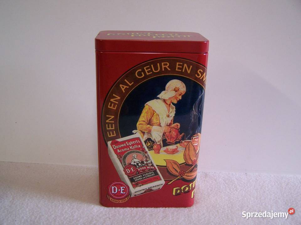 Pudełko opakowane kawie Douwe Egberts Holandia Białogórzyno
