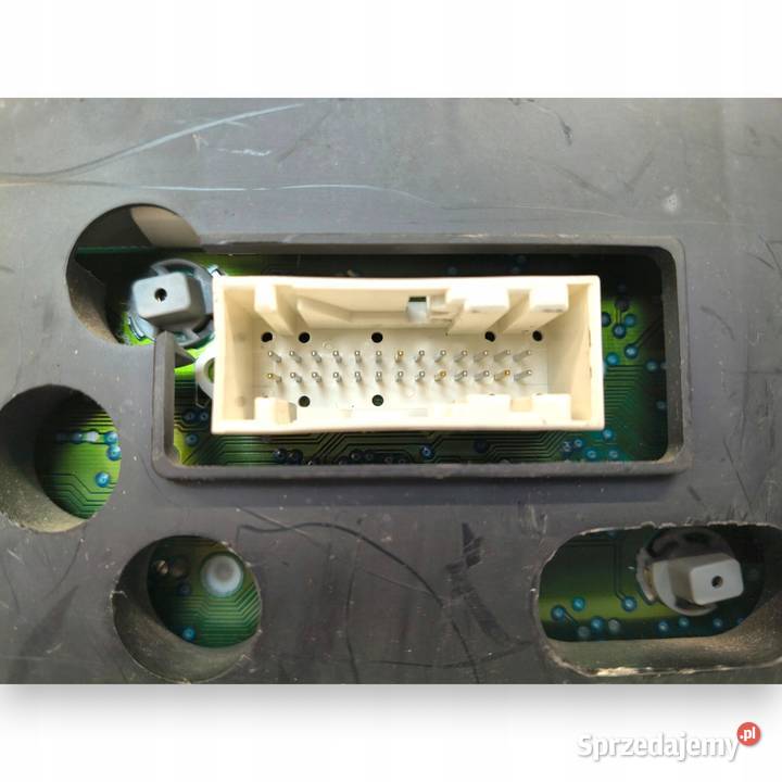 LICZNIK ZEGARY 98AB10849JK Ford Focus MK1 16 16V sprzedam
