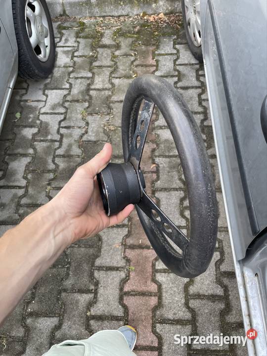 Sportowa kierownica MONTE CARLO fiat 126p Śrem