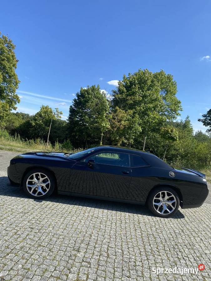 Dodge challenger sxt plus 2015 LPG Rok produkcji 2015 Challenger Sierpc