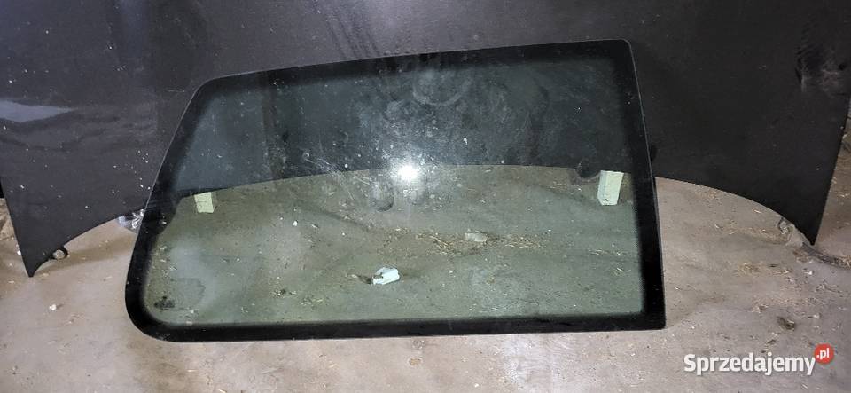Szyba karoseryjna prawa Vw Golf 4 IV 3D sprzedam