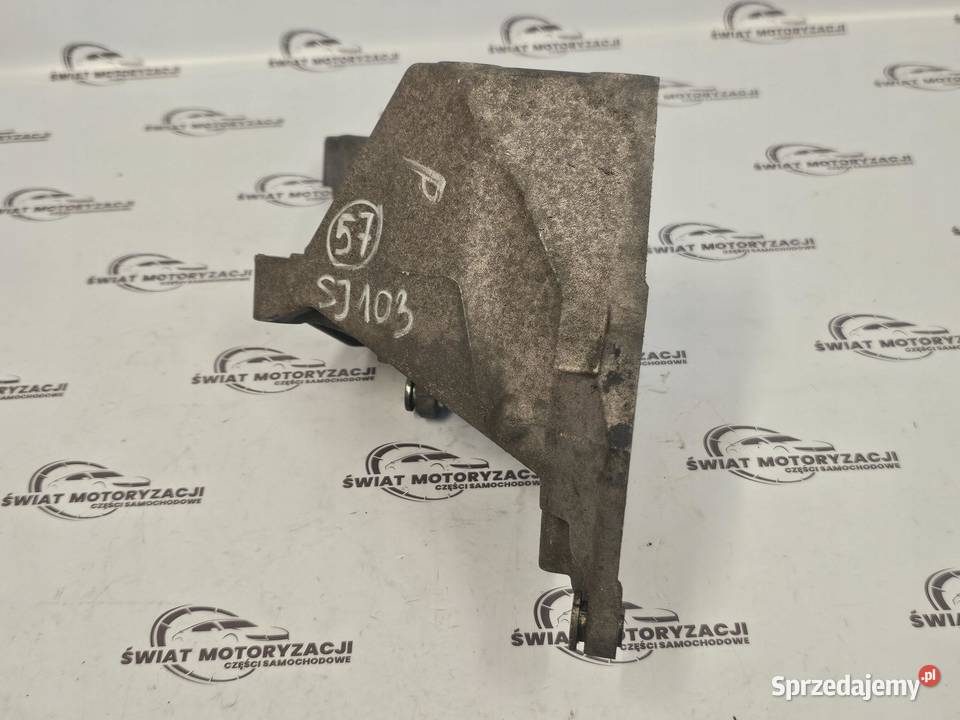 JAGUAR XF 27 TD V6 207 09r łapa silnika