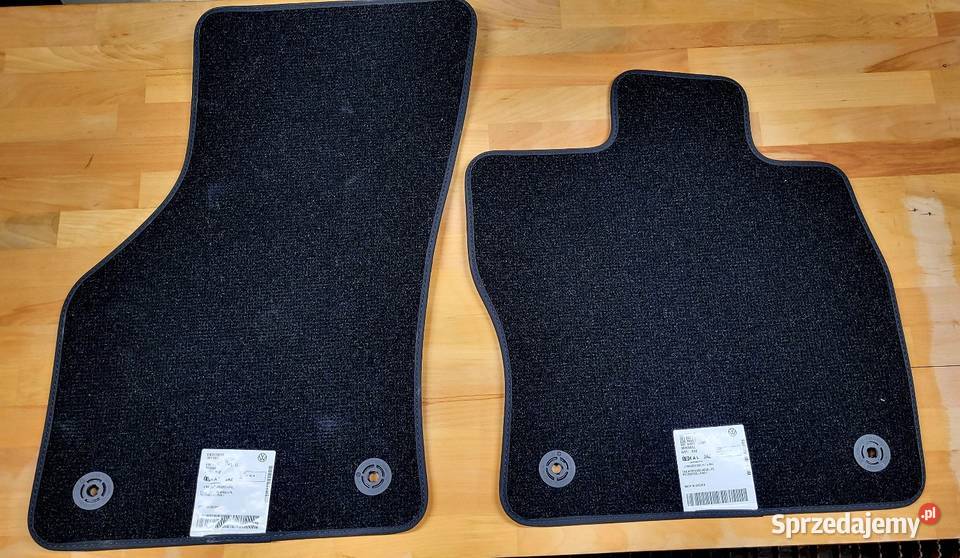 Nowe dywaniki welurowe OEM 3G1 863 011 C VW Czeladź