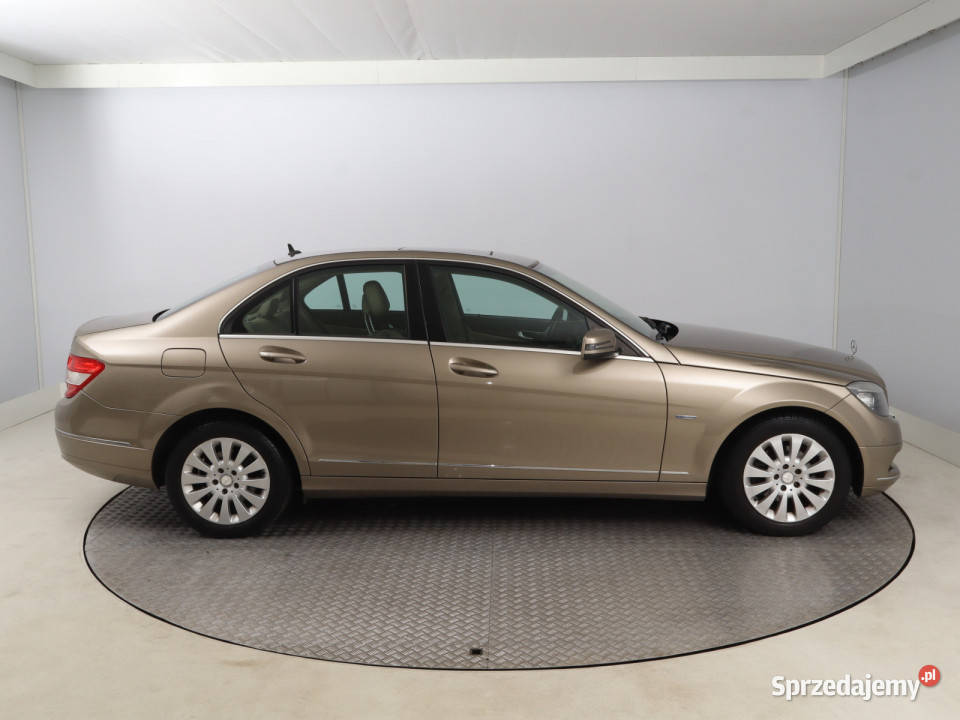 Mercedes C C 180 Kompressor beżowy Bielany Wrocławskie