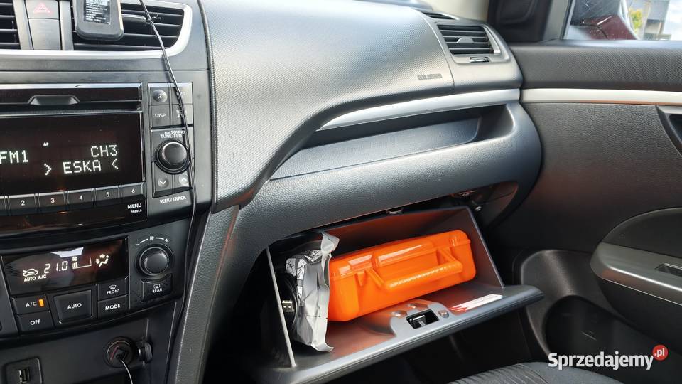 Suzuki Swift 12 94 Premium 2011 Keyless Swift Mogilany