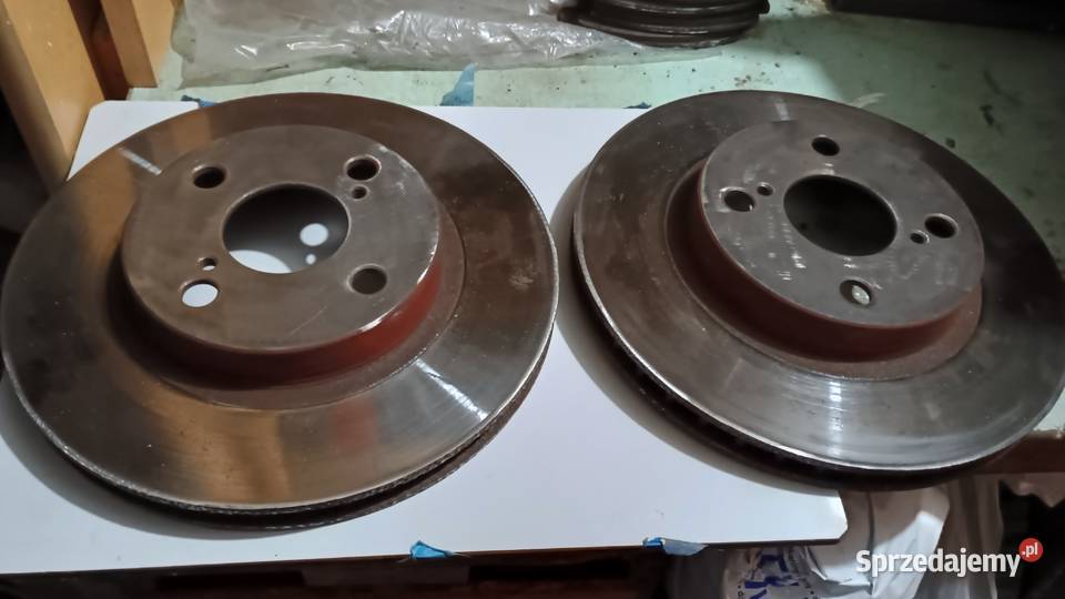 Hamulce tarczowe do toyota corolla e12 klocki sprzedam