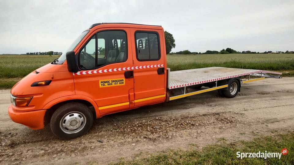 Autolaweta laweta pomoc drogowa Iveco Daily 28 nieuszkodzony Książ Wielkopolski