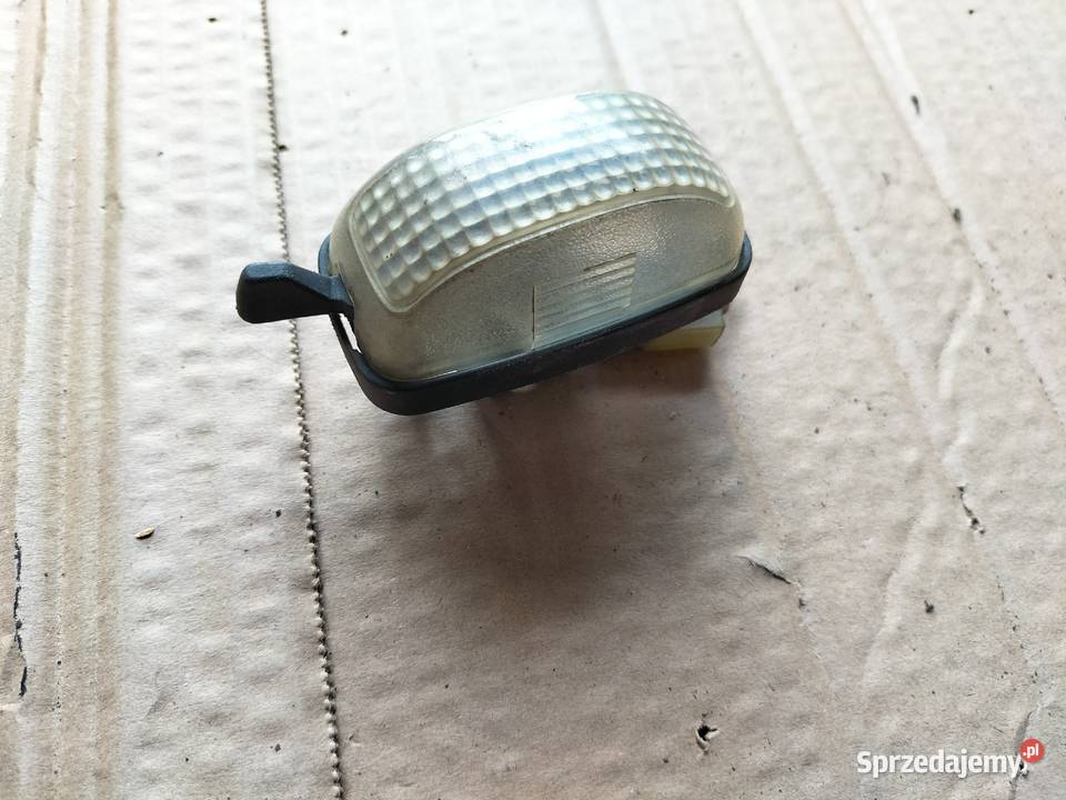AUDI 80 B3 80B3 80B4 80 B4 LAMPKA PODŚWIETLENIE osobowe Pozostałe Kamień-Kolonia sprzedam