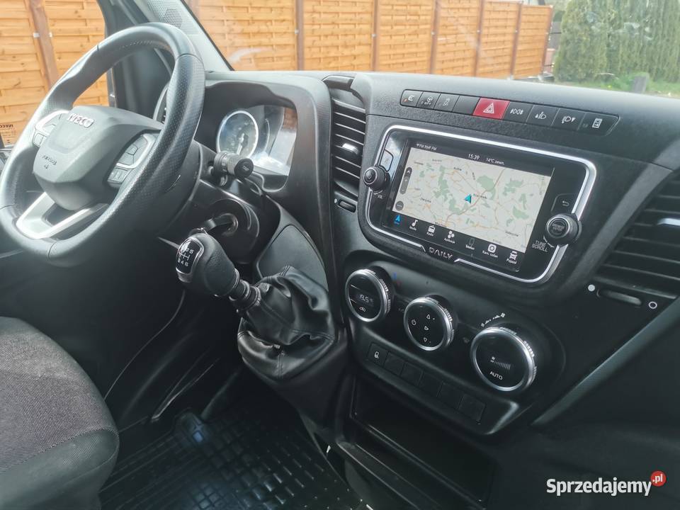 Iveco 30 180 Daily na gwarancji Spojtrak 35180 Rok produkcji 2023 Książ Wielki sprzedam