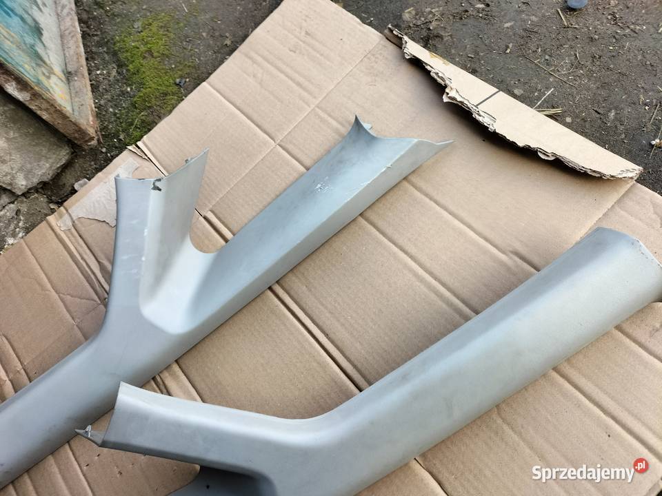 FORD FOCUS C MK1 OSŁONA SŁUPKA SZYBY PRAWA LEWA Kamień-Kolonia
