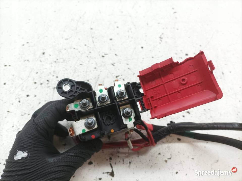 KLEMA PLUS AKUMULATORA 285A81315R Dacia Duster sprzedam