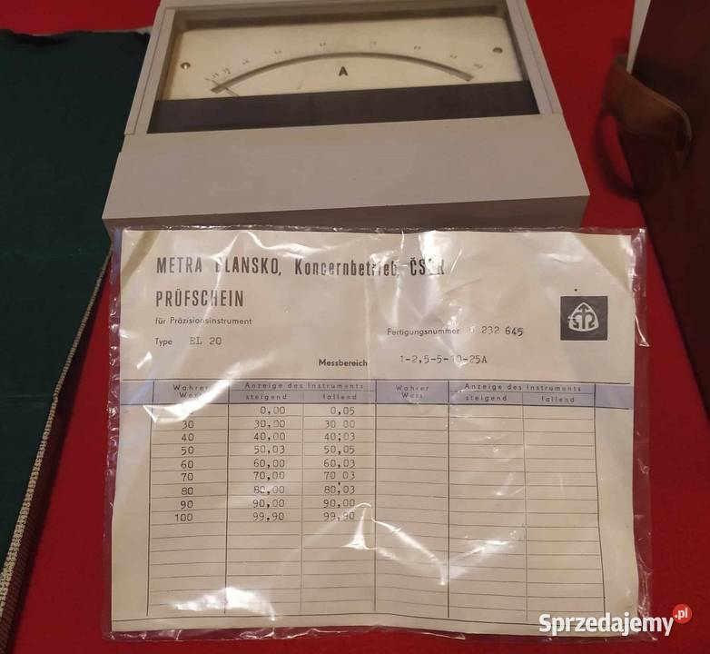 Amperomierz laboratoryjny analogowy EL20 METRA sprzedam