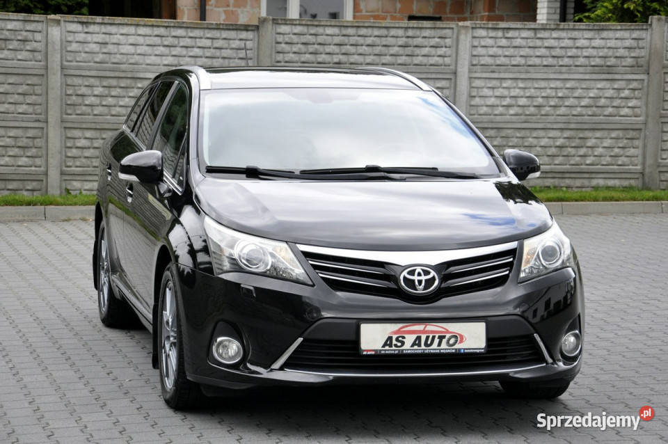 Toyota Avensis 18VVTi 147 lakier metallic Węgrów