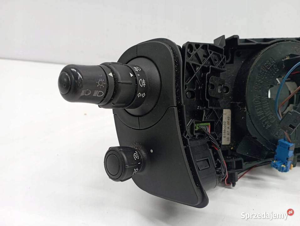 PRZEŁĄCZNIK ZESPOLONY 8200127728 Renault Scenic sprzedam