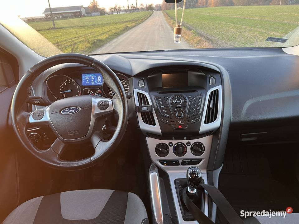 Ford focus 10 125 możliwa zamiana Łachowo