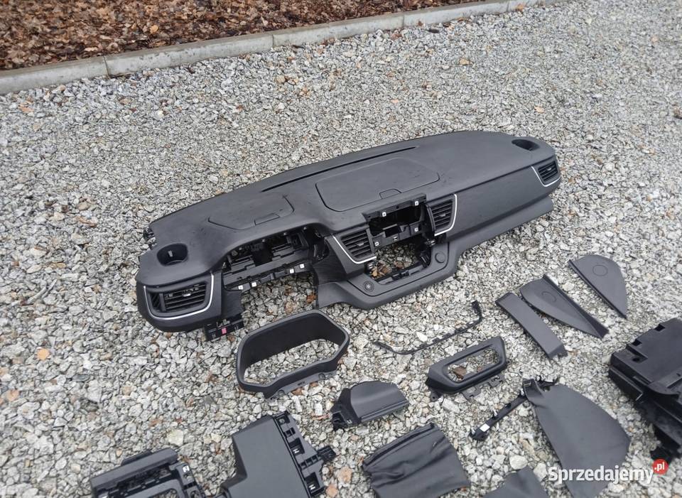 Renault Trafic IV 2324R Deska rozdzielcza Oleśnica