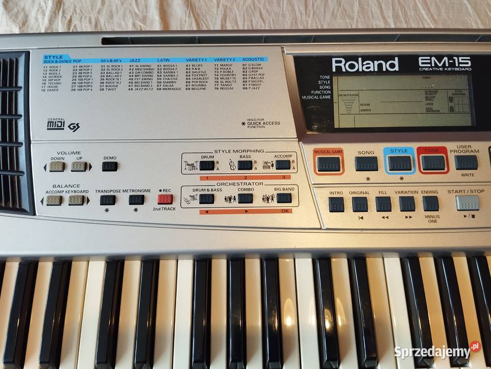 SPRZEDAM keyboard Roland EM-15