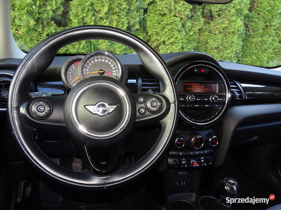 Mini Cooper 15 136 Piękny Zadbany Serwisowany Rok produkcji 2016 Gołuchowice