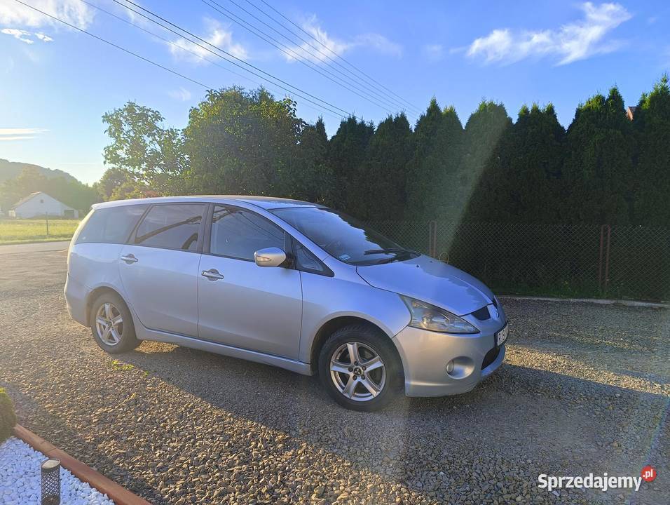 Mitsubishi Grandis 2007 20 Diesel 7osobowy Hak Dobrynia