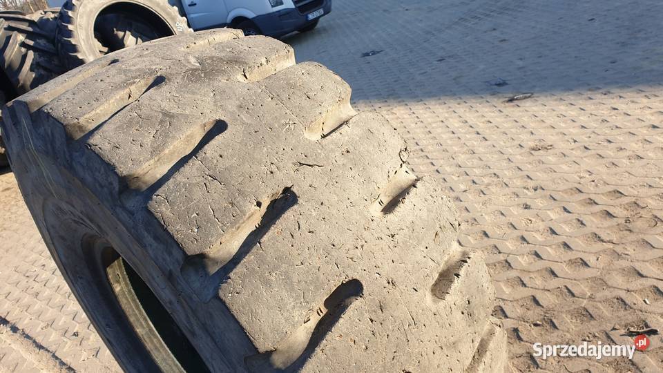 205r25 20525 Bridgestone L5 skalna nieuszkodzony warmińsko-mazurskie Nowe Miasto Lubawskie sprzedam
