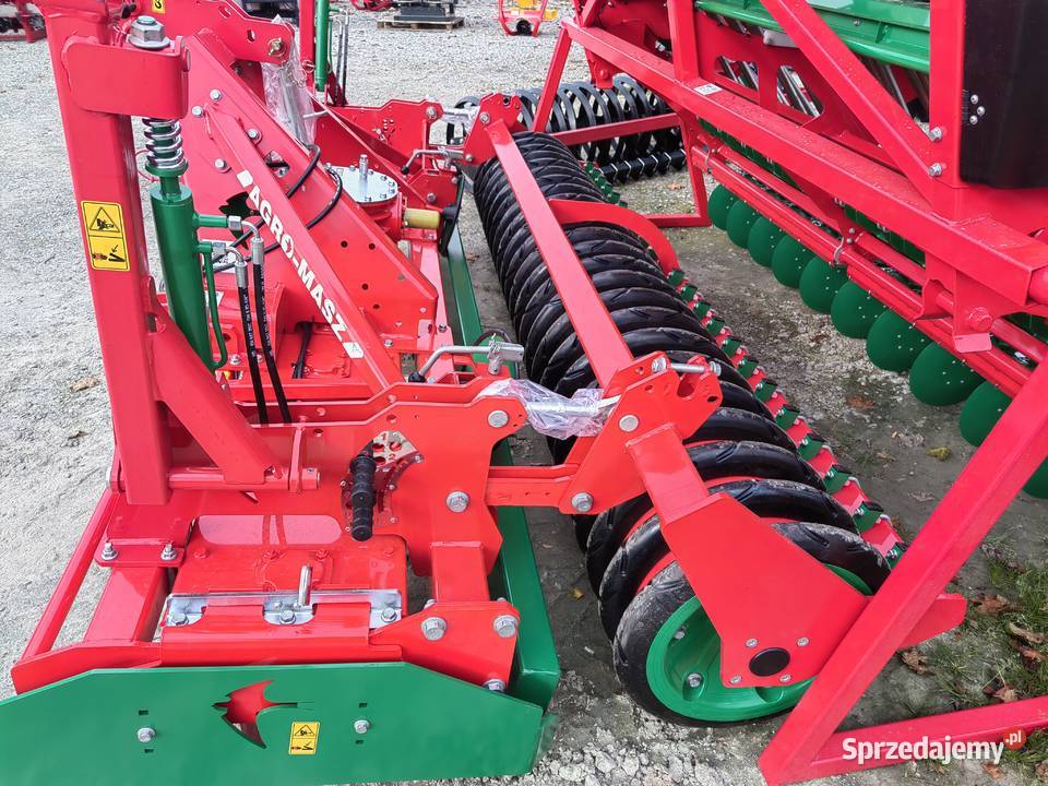 AGROMASZ SN301 zestaw uprawowosiewny nadbudowany Agromasz Żółkiewka-Osada