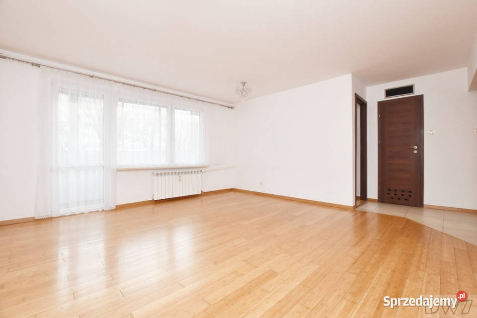 3 pokoddzielna kuchniabalkonDobrego Pasterza Liczba pokoi 3 Mieszkania Kraków