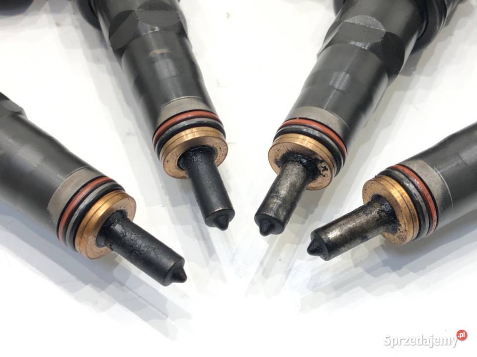 WTRYSKIWACZE KOMPLET VW GOLF IV 0414720037 19 osobowe podkarpackie