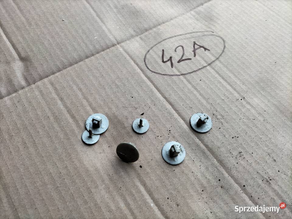 JETTA 2 GOLF 2 KOŁKI SPINKI ZAŚLEPKI PODSÓFITKI osobowe Kamień-Kolonia