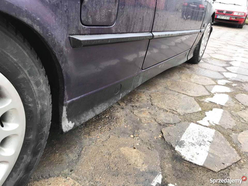 BMW E36 Compact 16 długie OC i PT szyberdach śląskie Częstochowa