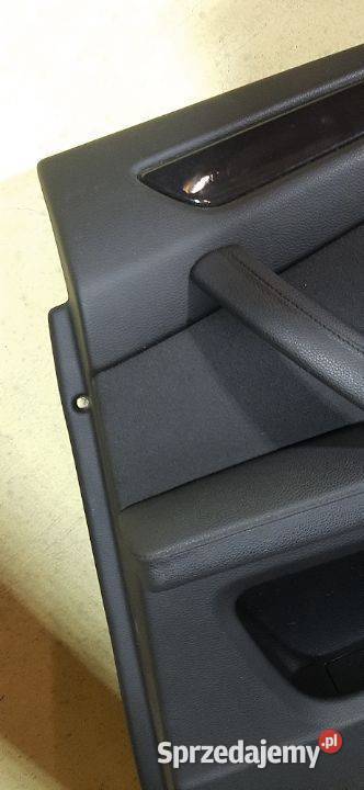 Boczek tapicerka drzwi BMW E60 prawy tył Kombi świętokrzyskie Włoszczowa