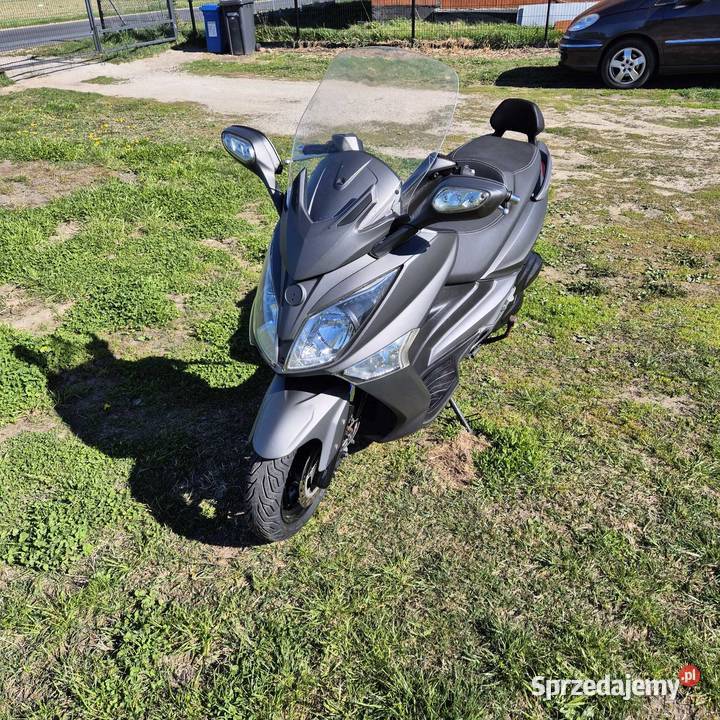 Sprzedam Sym Gts 125i efi nowe opony gotowy do Czmoń