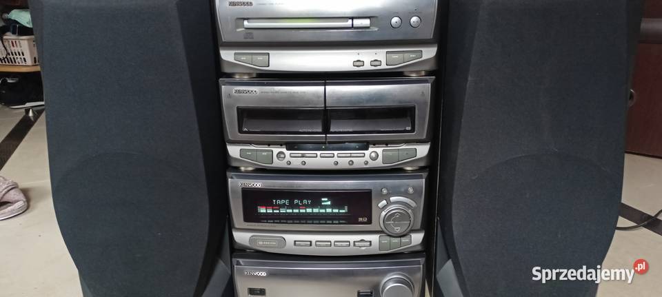 sprzedam zestaw Yamaha składający się z CD